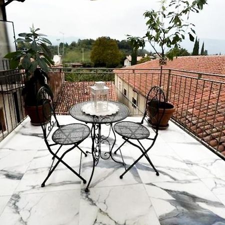 Ponte Vecchio, Elegante Appartamento A Due Passi Dal Centro Bassano del Grappa Exterior foto
